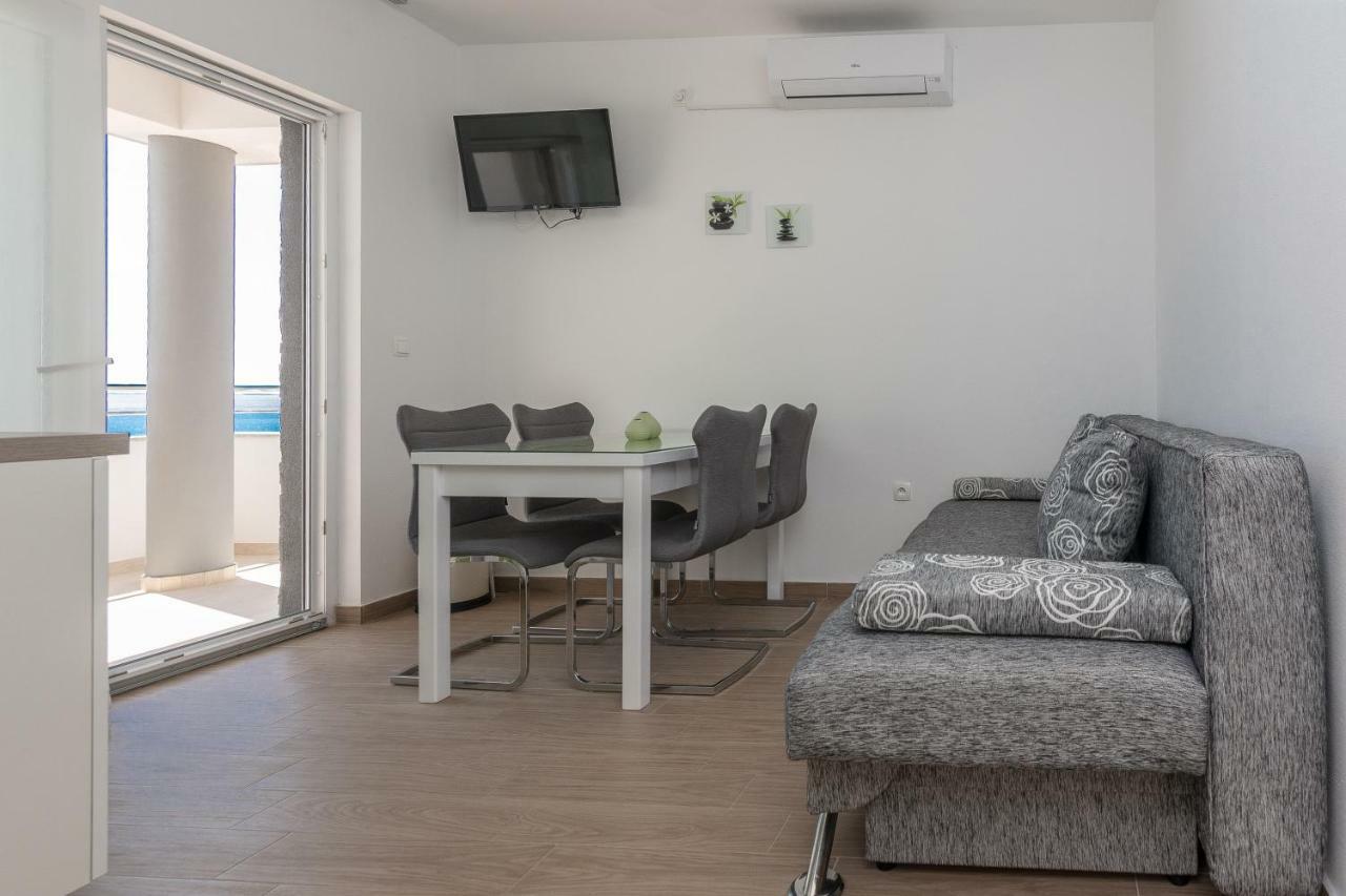 Apartmani Jadranka Starigrad Paklenica Eksteriør bilde