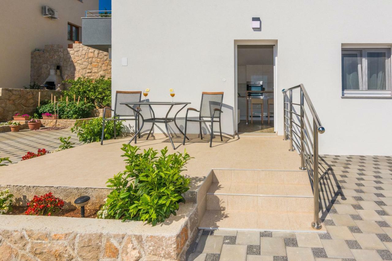 Apartmani Jadranka Starigrad Paklenica Eksteriør bilde