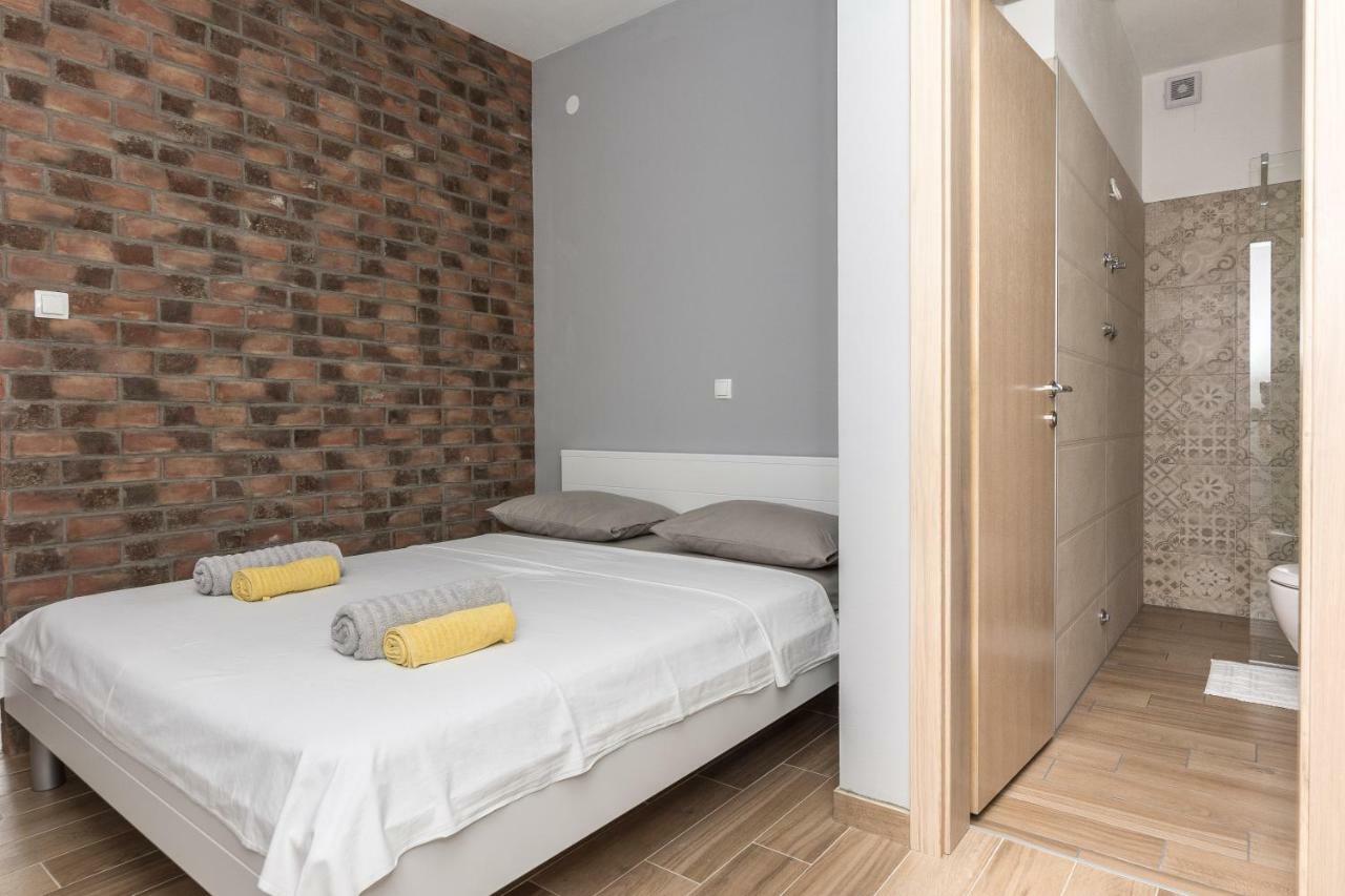 Apartmani Jadranka Starigrad Paklenica Eksteriør bilde