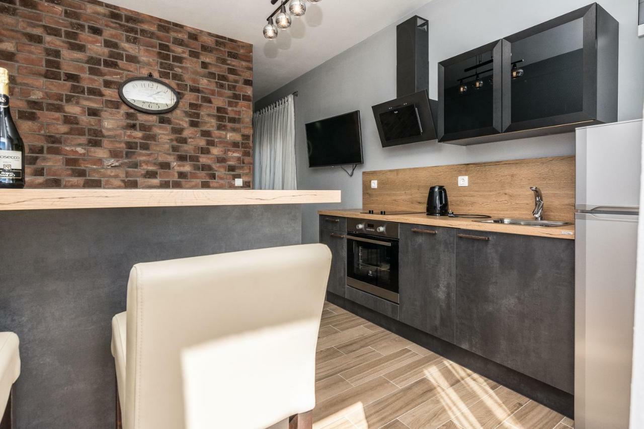 Apartmani Jadranka Starigrad Paklenica Eksteriør bilde